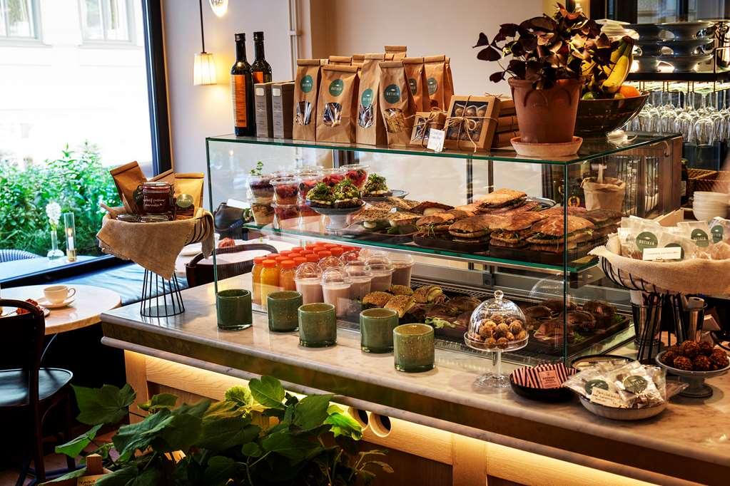 Villa Dagmar Stockholm Restoran gambar A display of coffee and pastries at a café in Stockholm, Sweden